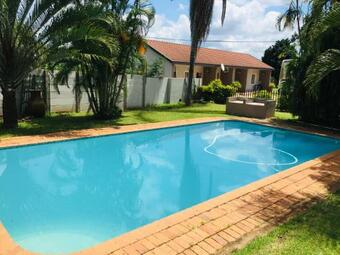 Hostal Mopani Guest House