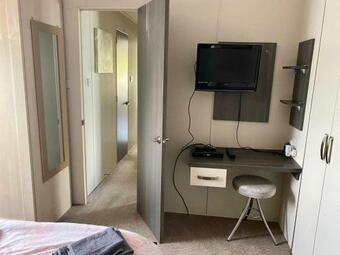 2 Bedrooms & Double Sofa Bed Deluxe Superior Holiday Home