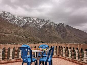 Lodge Gite Angour Tacheddirt