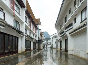 Floral Hotel Huangyaoyue Guzhen