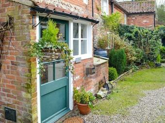 Cherry Tree Cottage - Uk30237