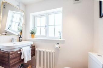 2 Hall Cottages Bramfield Air Manage Suffolk