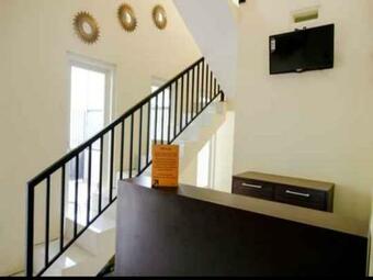 Hostal Griya Bunda Family Syariah