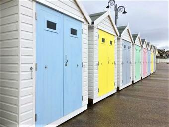 Cliftonville, Coast & Forest Homestay