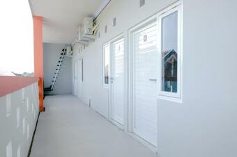 Hotel Vaccinated Staff - Spot On 2550 Omah Pandhoek Family Syariah