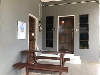 Wans Homestay (farmhouse)