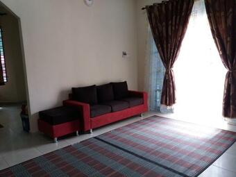 Seri Baqti Homestay