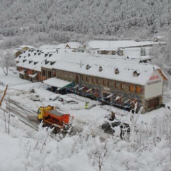 Albergue Hostal Restaurante Asador Pa�art