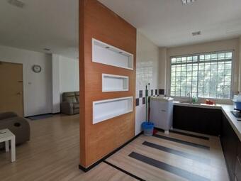 Apartamento Eden One Homestay