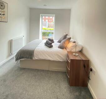 Apartamento 2 Double Beds Or 4 Singles, 2 Bathrooms, Free Parking, Smart Tv's, Close To Gunwharf Keys, Beach & Historic Dockyard