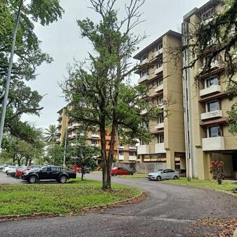 Famisa Eastern Gold Service Apartment