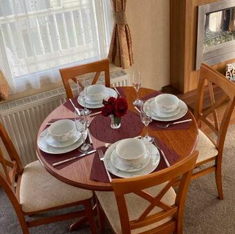 Vista Caravan Hire