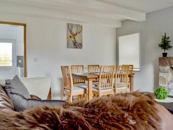 The Coolins Cottage With Wood Burner