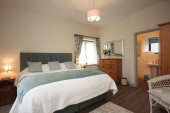 Villa The Dairy At Handley Farm