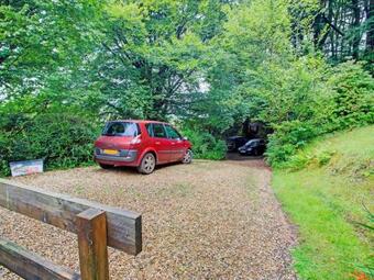Hill-view Holiday Home In Taunton With Garden And Balcony