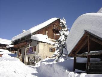 Hotel La Ba�ta Du Loup