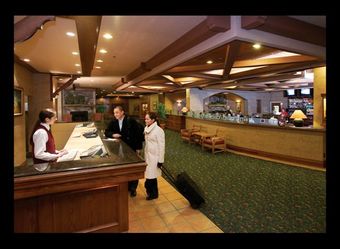 Banff International Hotel - Superior