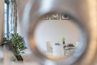 Windsor Luxury Studio Apartment