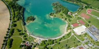 Apartamento Ferienwohnung Goldenbaum