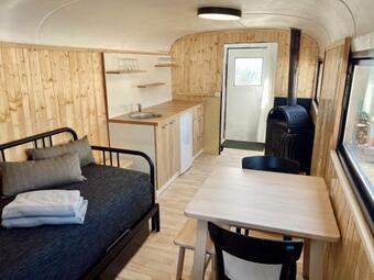 Maringotka Ol�vie V Ivan?ic�ch