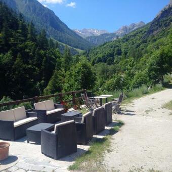 Hotel Locanda Degli Elfi E Ristorante Mascha Parpaja