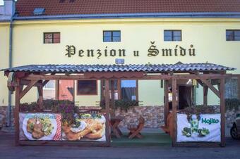 Hostal Penzion U ?m�d? N�m?st�