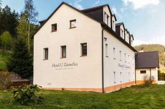 Hotel U Z�me?ku