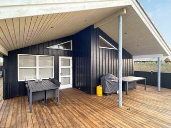 Holiday Home Tarm Lxvii