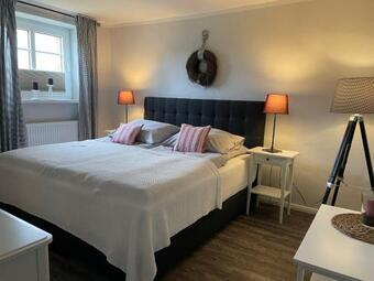 Apartamento Friesen-lodge Ferienwohnungen