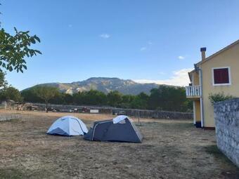 Camping Dolovi