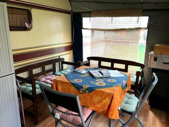 Gro�er Familien-wohnwagen Mit Fu�bodenheizung