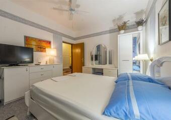 Poolincluded - Seaview Villa Nika