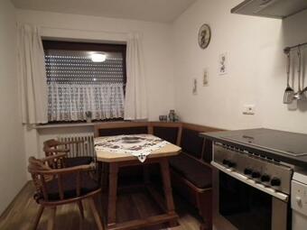 Sunny Apartment In P�hl