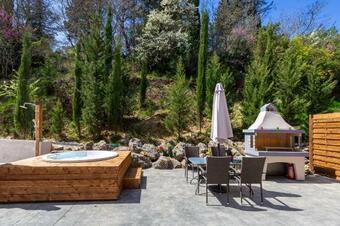 Villa Nightingale Luxury Suites Corfu