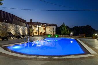 Villa Oneiro Luxury Home ~ Nature, Serenity, View