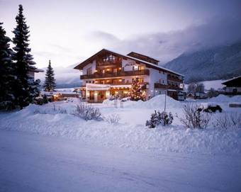 Landhotel J�ger Top