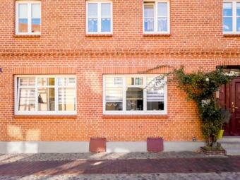 Apartamento Ziegenmarktidylle Im Zweit�ltesten Haus Von R�bel