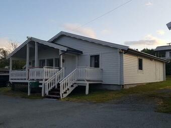 Lyngsalpan Cruise Lodge - R�dtinden