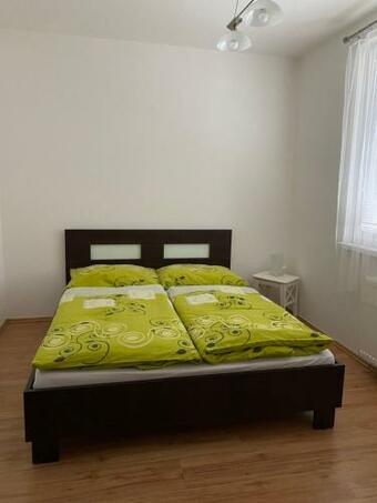 Apartamento 4-izbov� Byt Na Najkraj?om S�dlisku V Centre