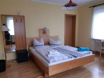 Hostal Pension M�ller Sankt Egidien