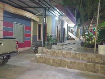Rhevhi Homestay