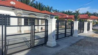 Cempaka Homestay Parit Raja