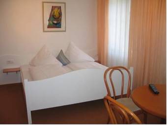 Hostal Bed & Rooms, W�rgl