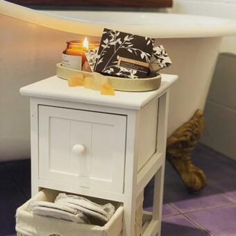 Gypsy Falls Exclusive Bungalows