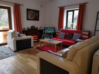 Ground Floor Sleivemore Apartment