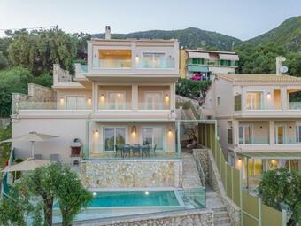 Bolla D'oro Luxury Villas