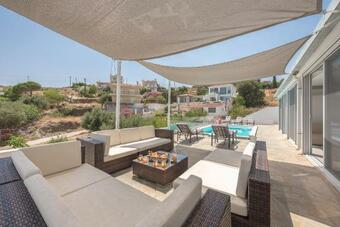 Villa Luna Private Heated Hydro Pool Bbq Beach 4min