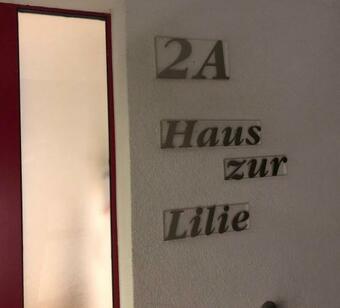 Hostal Haus Zur Lilie
