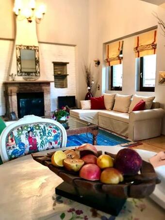 Amadryas Villa Florina