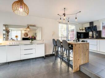 Pleasant Holiday Home In Oud-turnhout With Garden